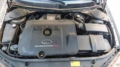 Usata Ford Mondeo 115 CV (84 kW) 2001 Grigio Berlina