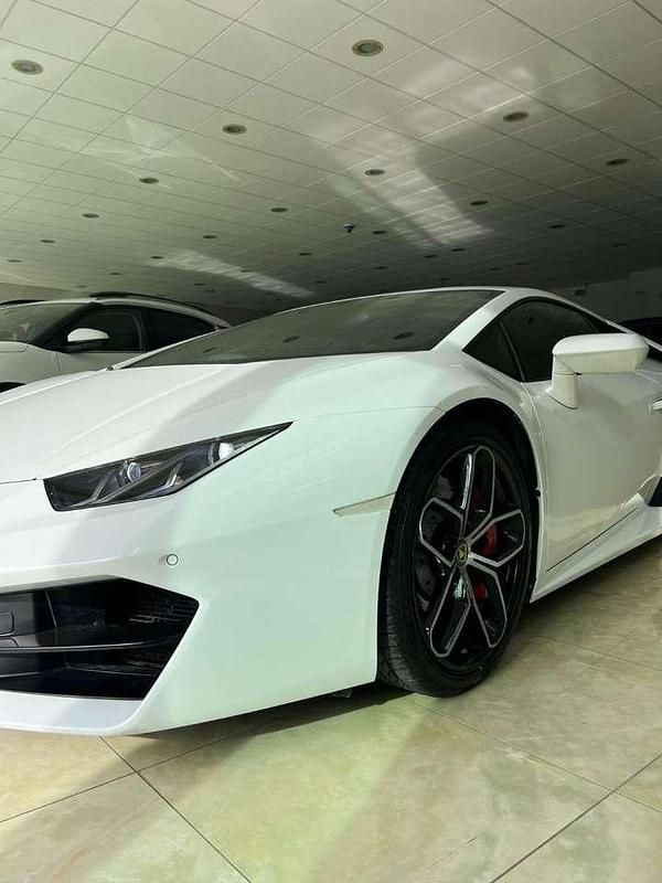 Usata Lamborghini Huracán 581 CV (427 kW) 2017 Bianco Coupé