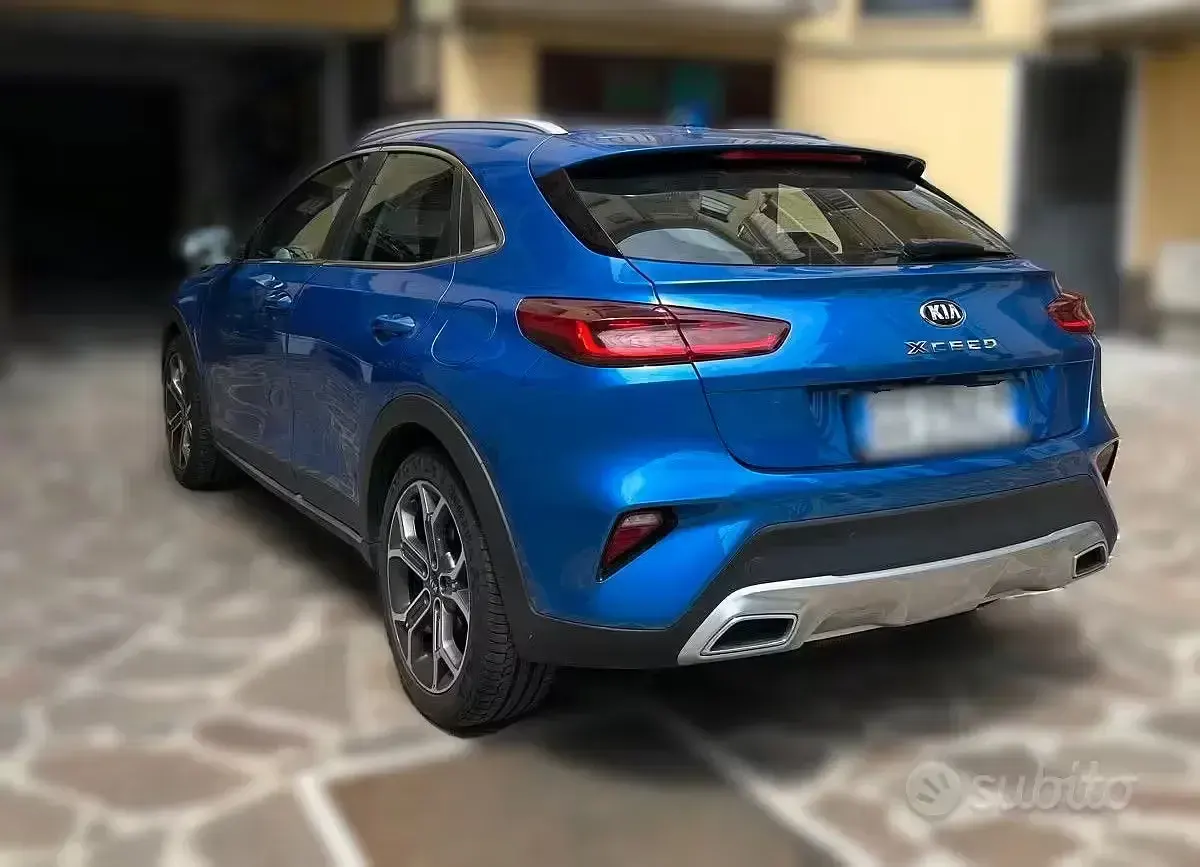 Usata Kia XCeed 160 CV (117 kW) 2021 Blu SUV