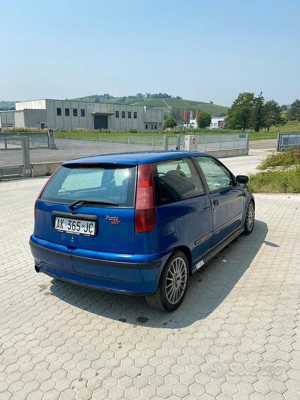 Usata Fiat Punto 131 CV (96 kW) 1996 Berlina