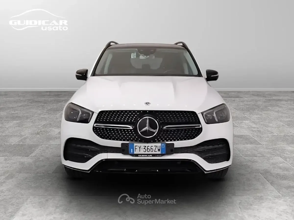 Usata Mercedes GLE300 Premium 245 CV (180 kW) 2020 Bianco SUV