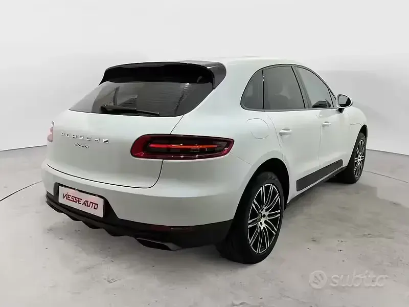 Usata Porsche Macan 252 CV (185 kW) 2016 Bianco SUV