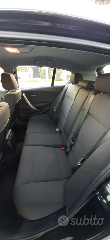 Usata BMW 116 Comfort Edition 116 CV (85 kW) 2011 Nero Utilitaria