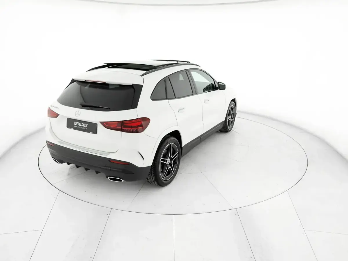 Usata Mercedes GLA200 Advanced Plus 150 CV (110 kW) 2023 Bianco SUV