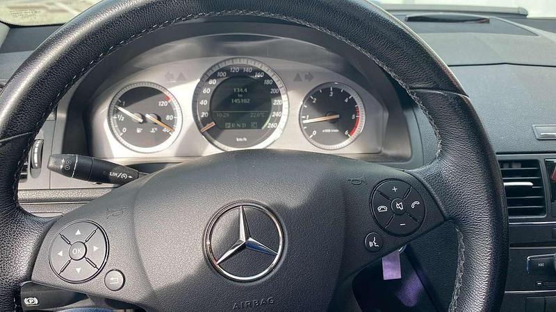 Usata Mercedes C220 Avantgarde 170 CV (125 kW) 2008 Nero Station wagon