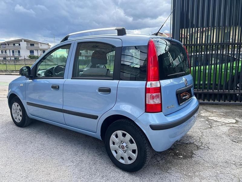 Usata Fiat Panda Dynamic 69 CV (50 kW) 2011 Blu Utilitaria