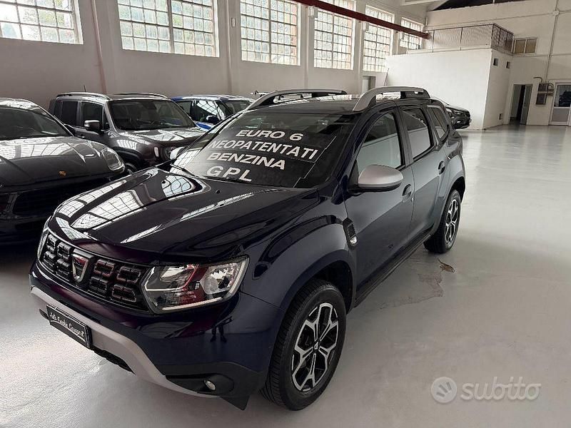Usata Dacia Duster 101 CV (74 kW) 2020 Blu SUV