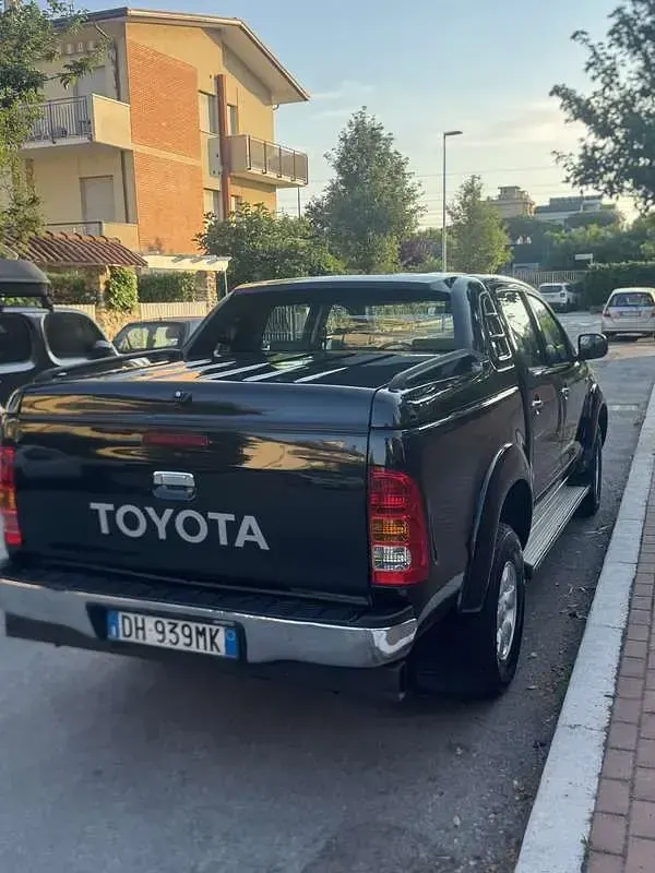 Usata Toyota HiLux 232 CV (170 kW) 2007 Pick-up