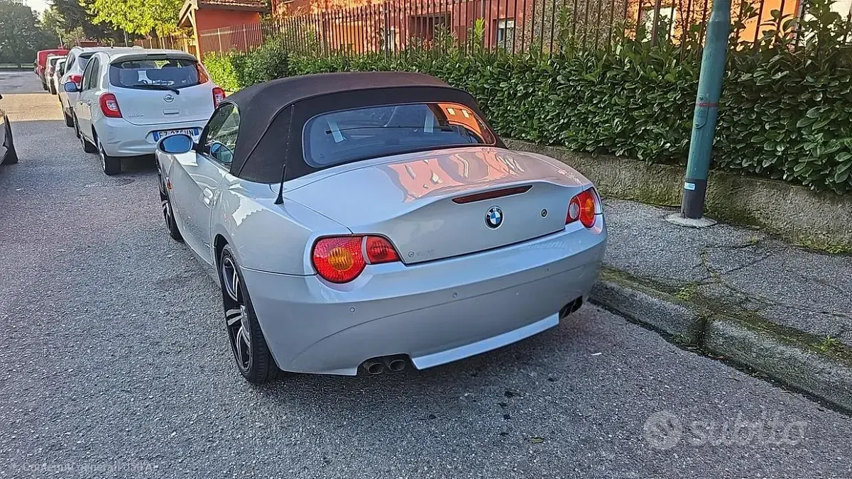Usata BMW Z4 192 CV (141 kW) 2004 Grigio Cabrio
