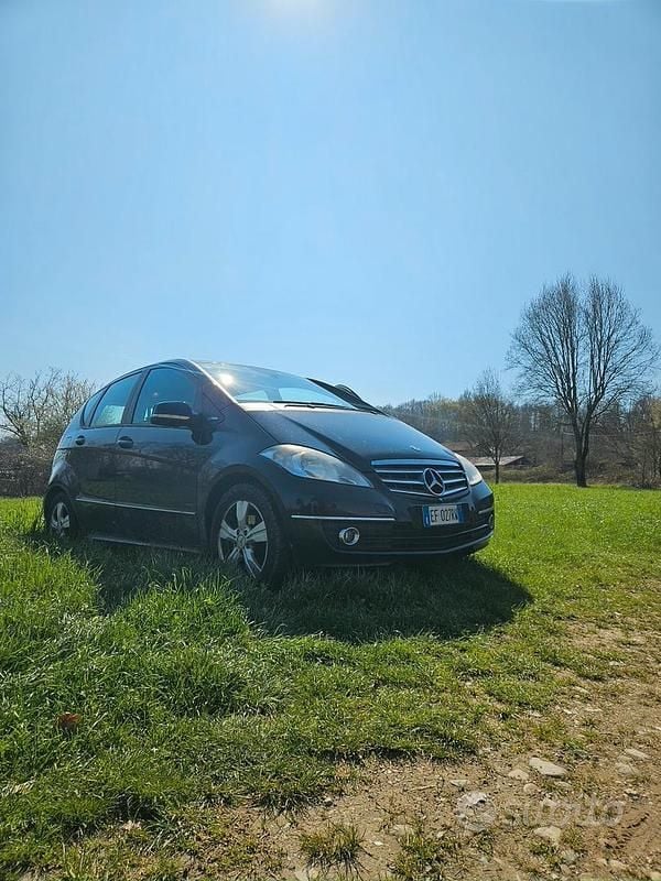 Usata Mercedes A180 2010 Nero Utilitaria