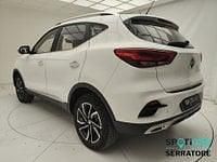 Usata MG ZS Luxury 111 CV (81 kW) 2024 Bianco SUV