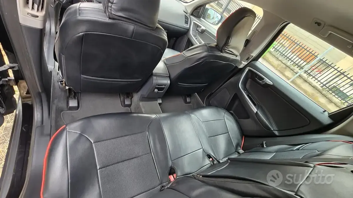 Occasion Volvo XC60 Summum 190 PK (139 kW) 2015 Zwart SUV