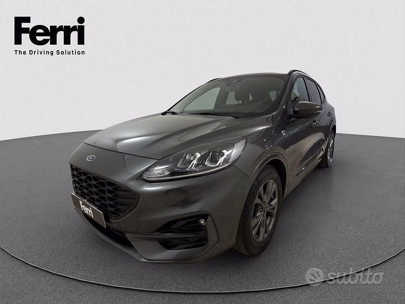 Usata Ford Kuga ST-Line 120 CV (88 kW) 2022 Magnetic grey SUV