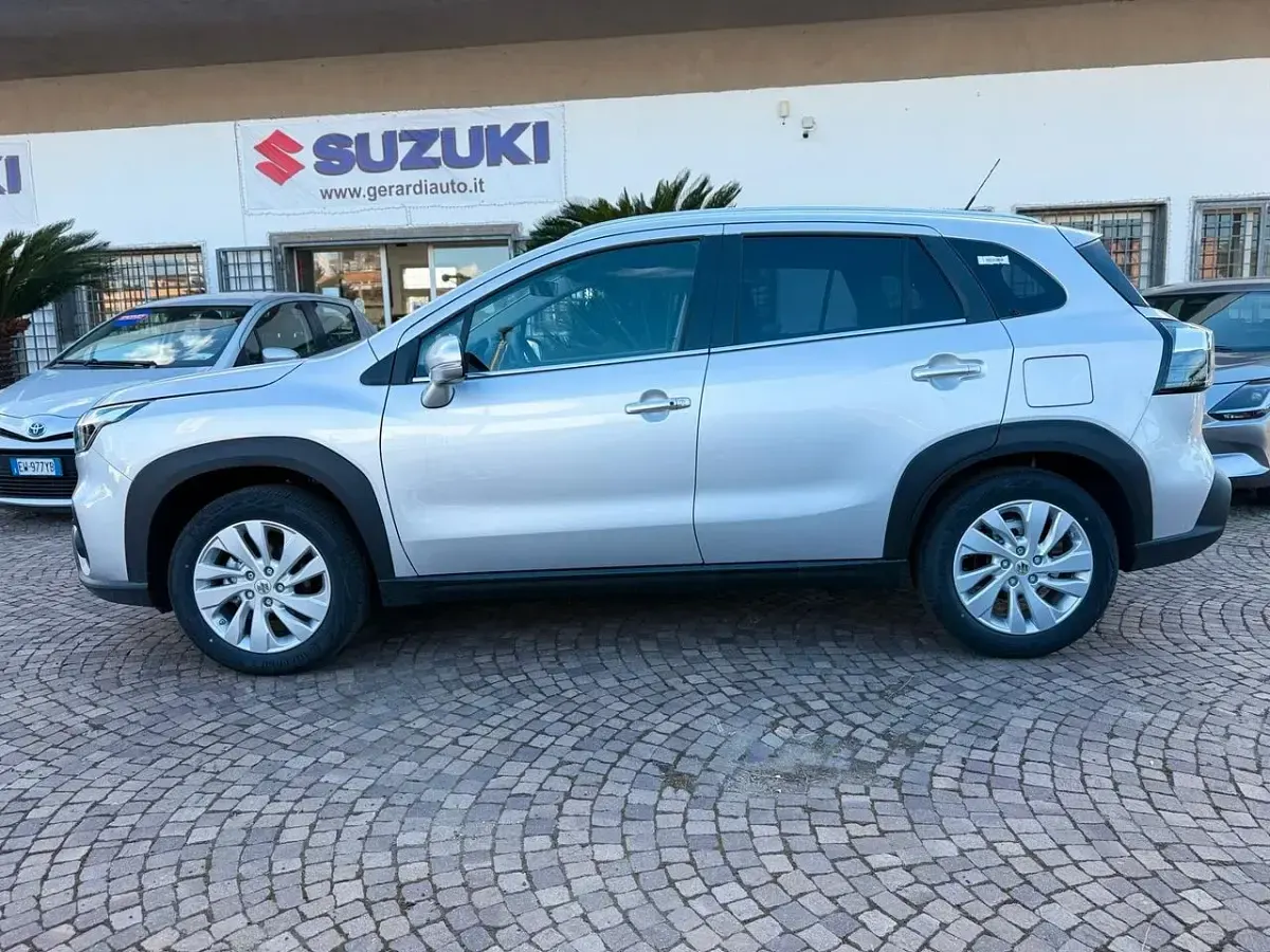 Nuova Suzuki SX4 S-Cross 110 CV (80 kW) 2026 Bianco SUV