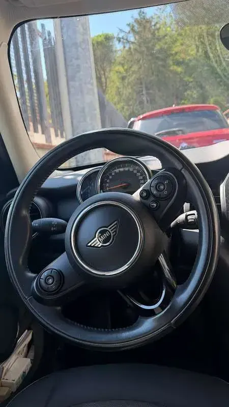Usata Mini ONE 75 CV (55 kW) 2020 Utilitaria