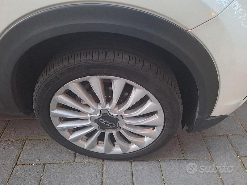 Usata Fiat 500 Lounge 120 CV (88 kW) 2015 Bianco Utilitaria