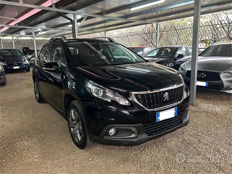 Usata Peugeot 2008 Allure 82 CV (60 kW) 2018 Nero SUV