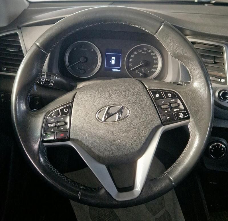 Usata Hyundai Tucson Classic 116 CV (85 kW) 2017 Bianco SUV