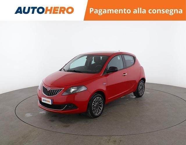 Rosso Usata 2021 Lancia Ypsilon S Due volumi | 11.399 € (Buon prezzo) - Immagine 1/2