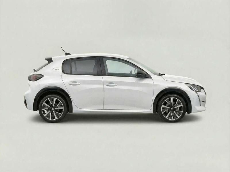Usata Peugeot e-208 Active 100 kW (136 CV) 2020 Bianco Utilitaria