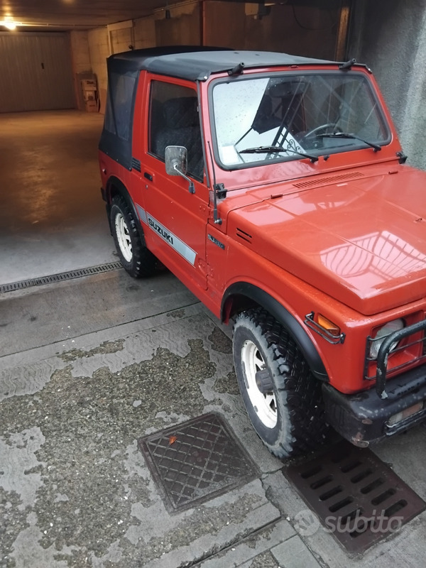 Usato 1984 Suzuki Samurai Benzin (5.900 €)