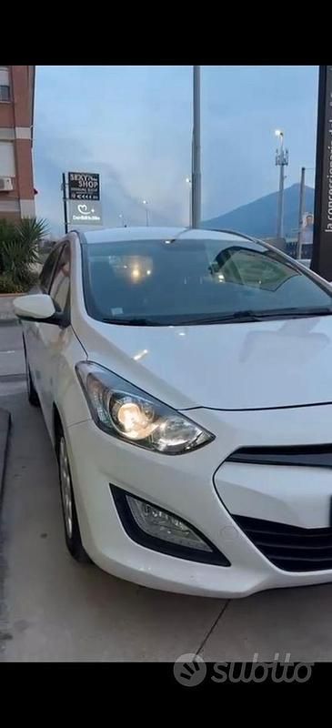 Usata Hyundai i30 2013 Bianco Station wagon