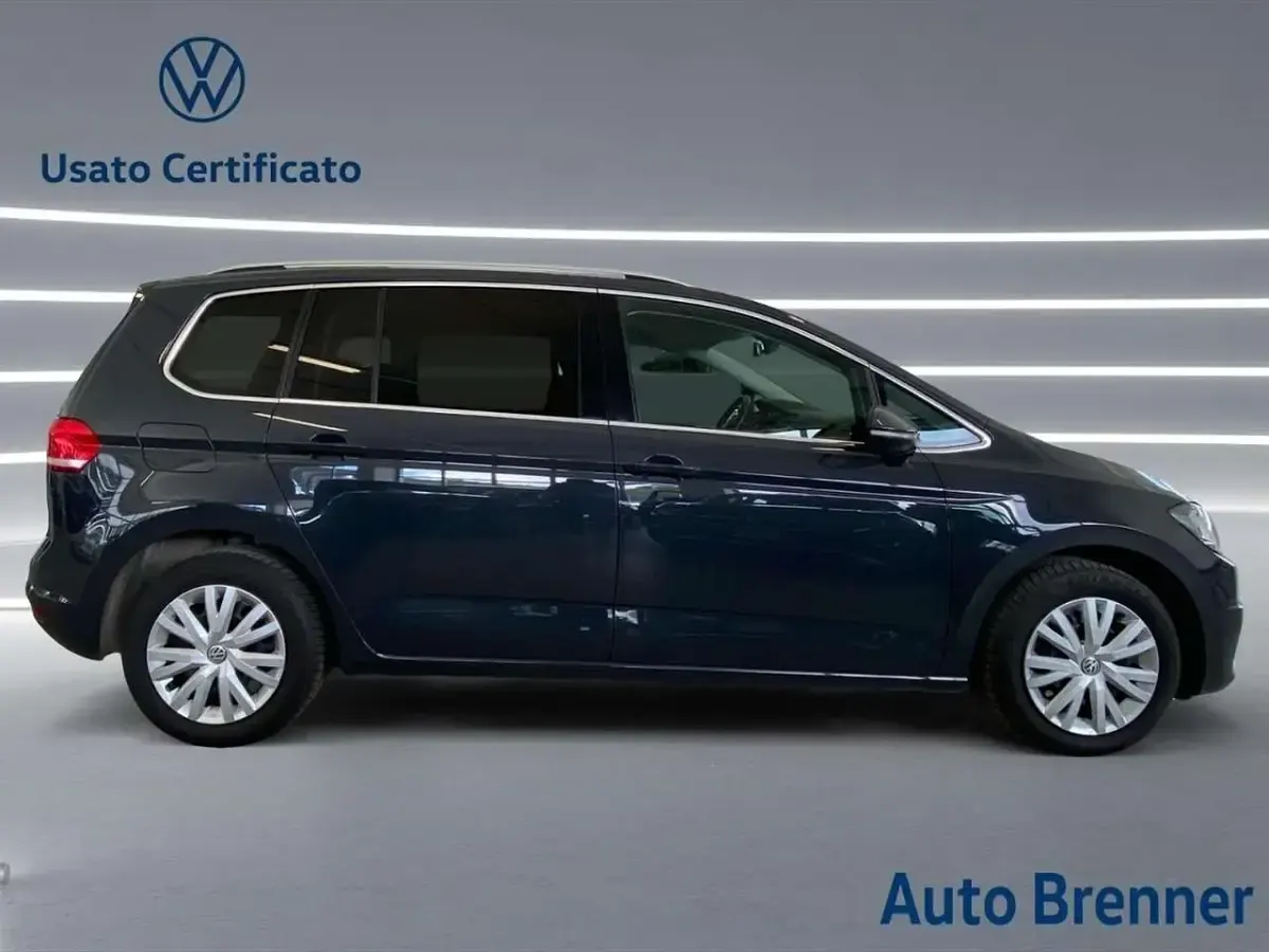 Usata VW Touran Executive 150 CV (110 kW) 2019 Grigio Monovolume