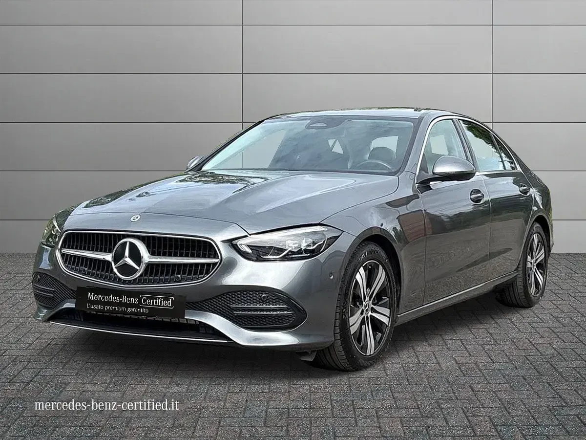 Second-hand Mercedes C200 164 CP (120 kW) 2023