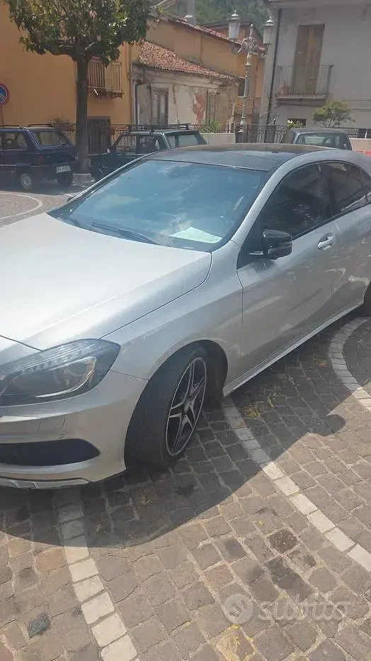 Usata Mercedes 180 109 CV (80 kW) 2014 Grigio Berlina