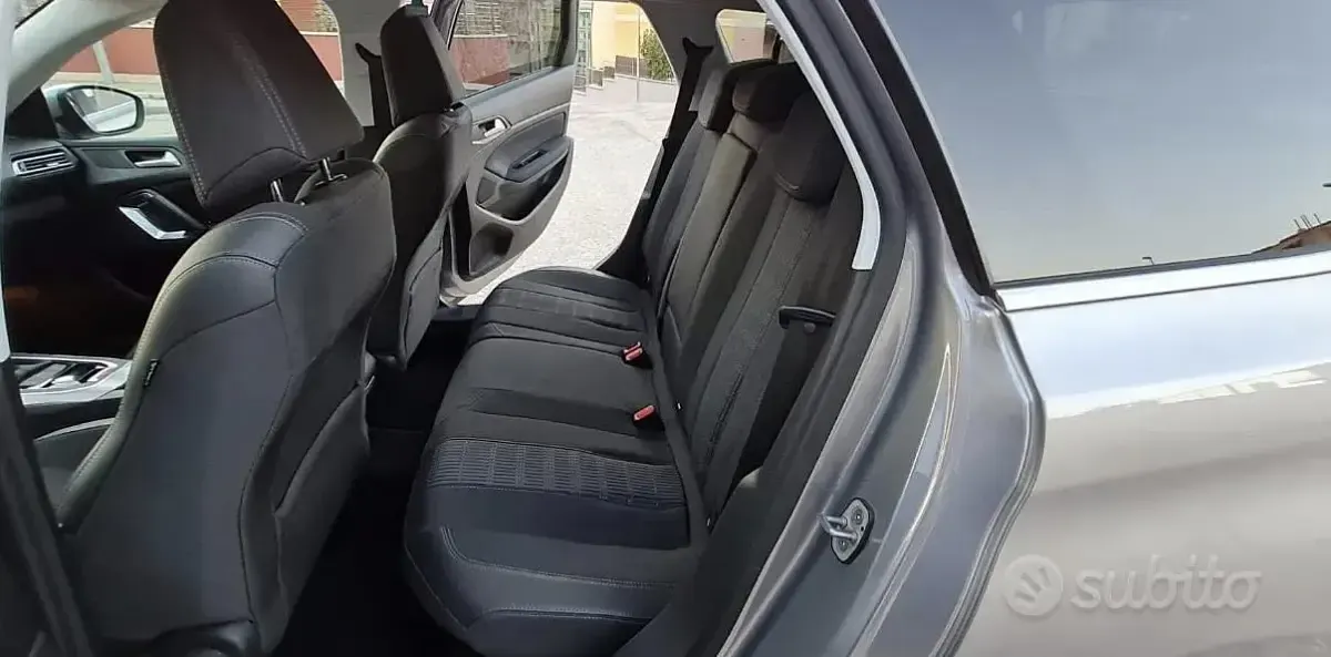 Usata Peugeot 308 120 CV (88 kW) 2018 Grigio Station wagon