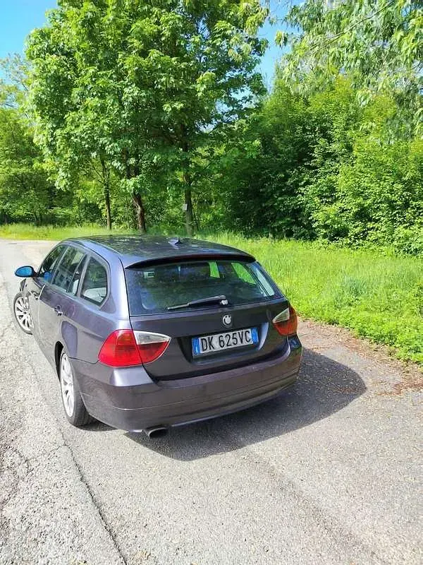 Usata BMW 320 177 CV (130 kW) 2007 Grigio Station wagon