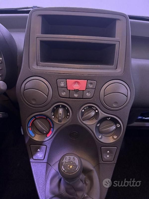 Usata Fiat Panda Emotion 69 CV (50 kW) 2012 Grigio Berlina