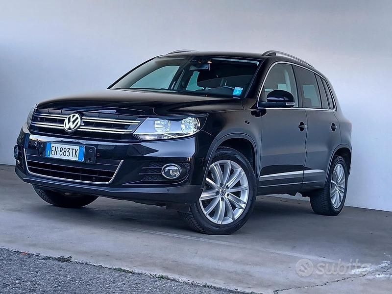 Usata VW Tiguan 140 CV (102 kW) 2012 Nero SUV