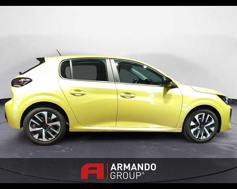Usata Peugeot 208 Active 75 CV (55 kW) 2024 Giallo Utilitaria