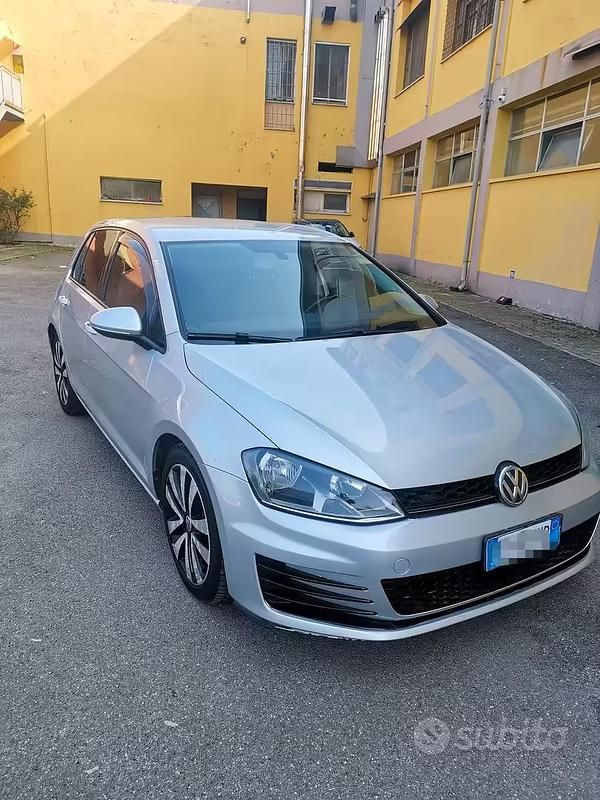 Usata VW Golf VII GTD 110 CV (80 kW) 2015 Grigio Berlina