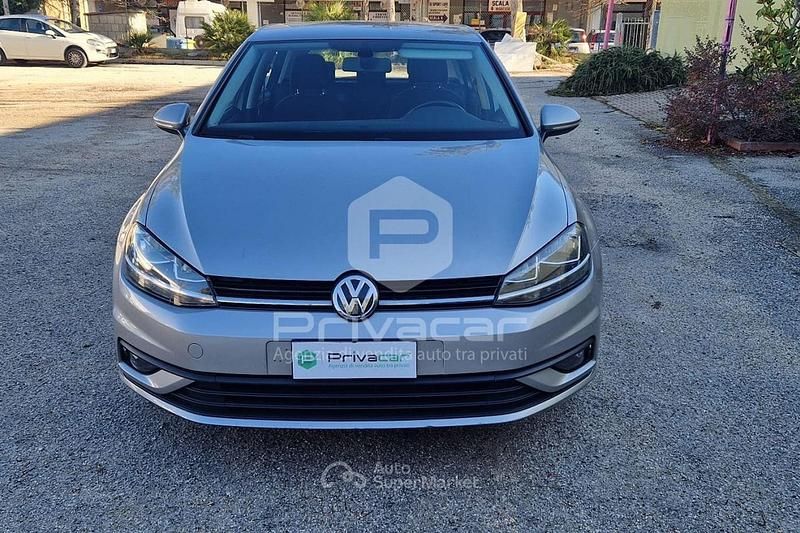 Usata VW Golf VII Business 116 CV (85 kW) 2019 Gray Berlina
