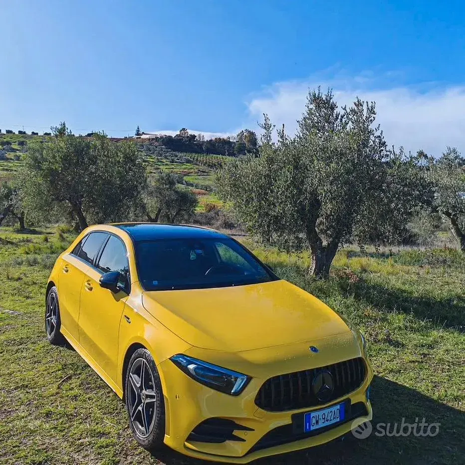 Usata Mercedes A250 AMG line 224 CV (164 kW) 2021 Giallo Berlina