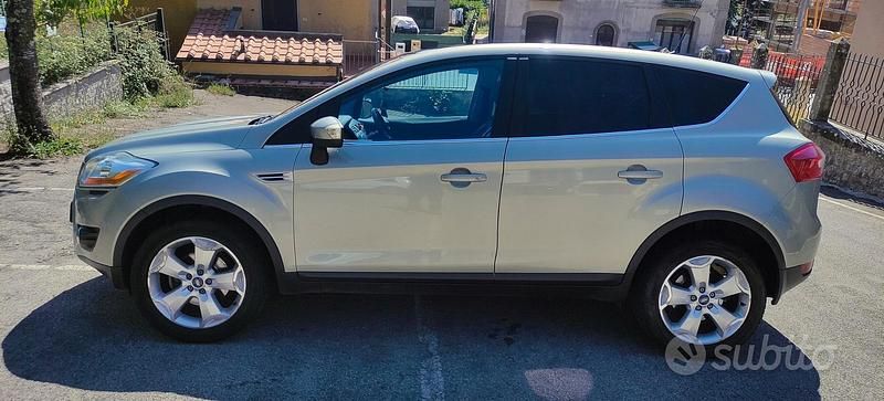 Usado Ford Kuga Titanium 136 CV (100 kW) 2008 SUV