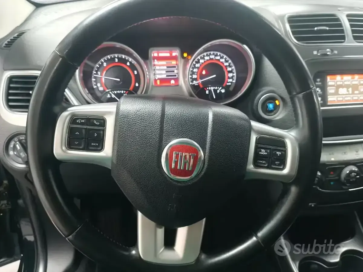 Usata Fiat Freemont Urban 140 CV (102 kW) 2012 Bluazzurro SUV