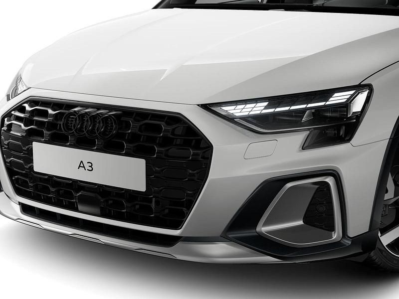 Nuova Audi A3 Ambiente 150 CV (110 kW) 2026 Bianco