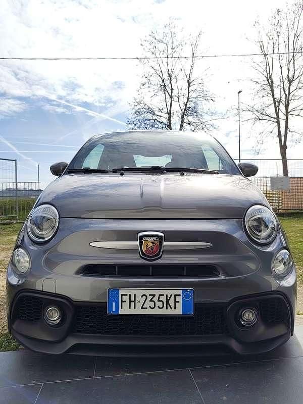 Usata Abarth 595 144 CV (105 kW) 2017 Utilitaria