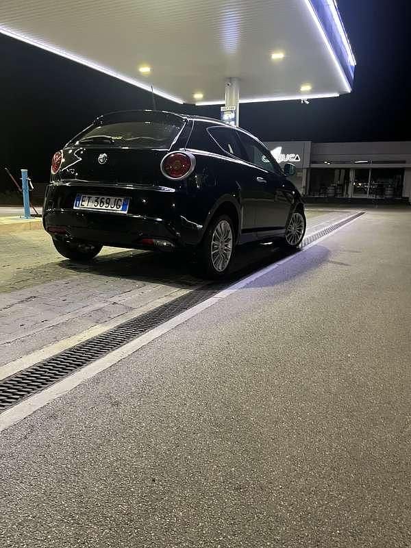 Usata Alfa Romeo MiTo Distinctive 84 CV (61 kW) 2013 Utilitaria