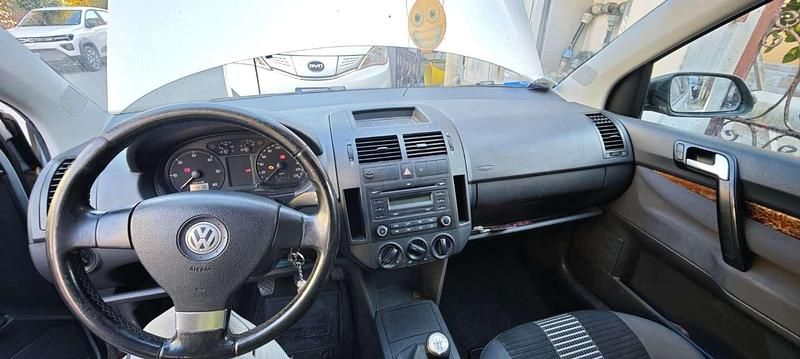 Usata VW Polo United 69 CV (50 kW) 2008 Argento Utilitaria