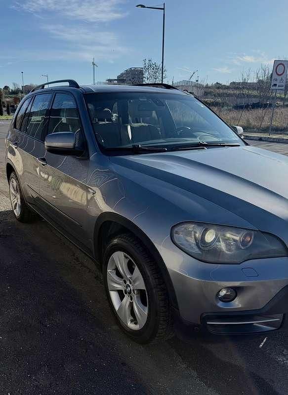 Usata BMW X5 Comfort Edition 218 CV (160 kW) 2009 Grigio SUV