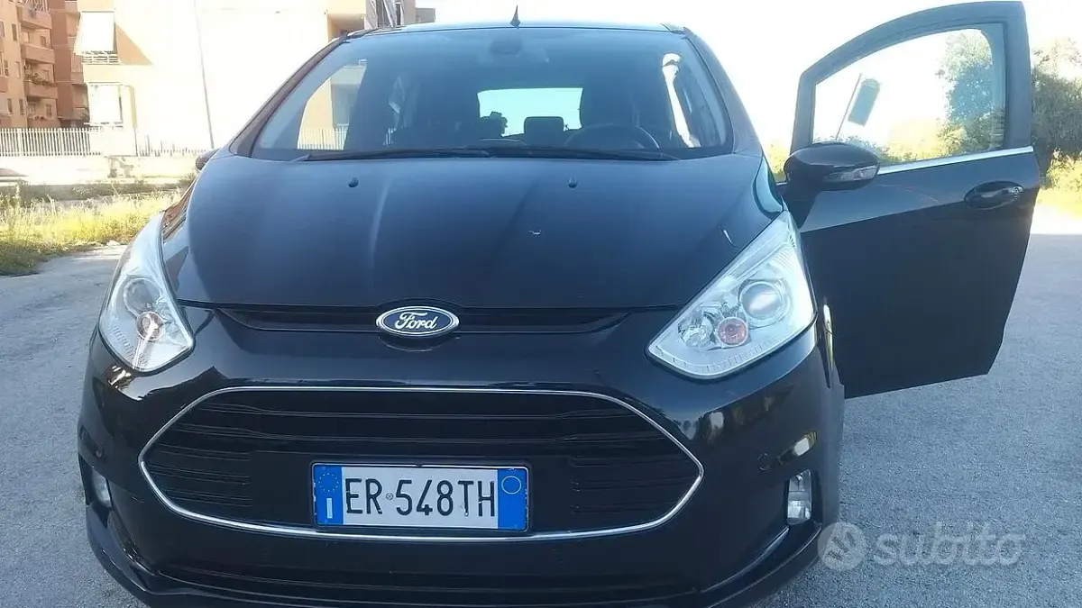 Usata Ford B-MAX Titanium 75 CV (55 kW) 2013 Nero Monovolume