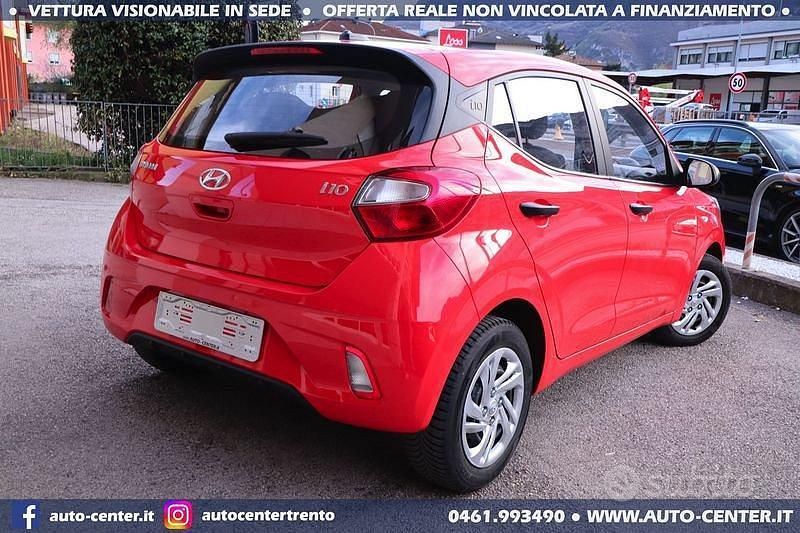 Usata Hyundai i10 67 CV (49 kW) 2021 Rosso Utilitaria
