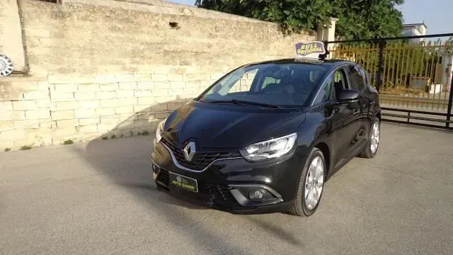 Usata Renault Scénic IV Business 119 CV (87 kW) 2020 Nero Monovolume