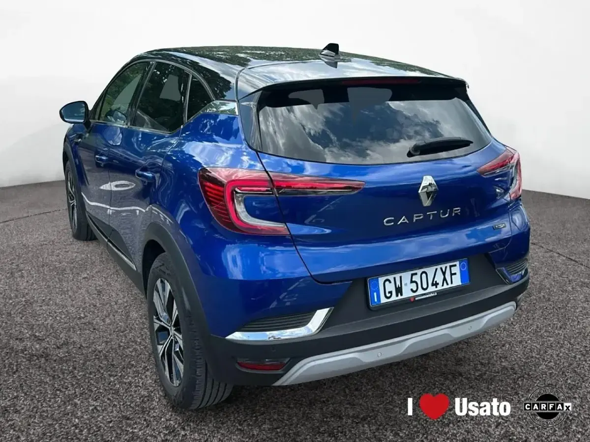 Usata Renault Captur Techno 143 CV (105 kW) 2024 Blu SUV