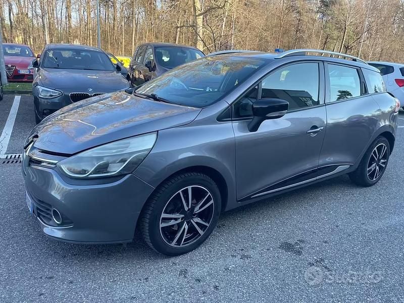 Usata Renault Clio GrandTour 90 CV (66 kW) 2014 Grigio Station wagon