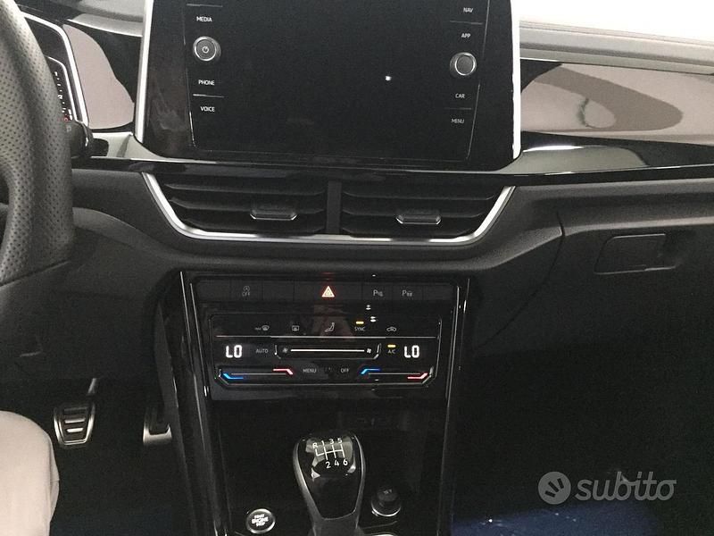 Usata VW T-Roc 150 CV (110 kW) 2022 SUV